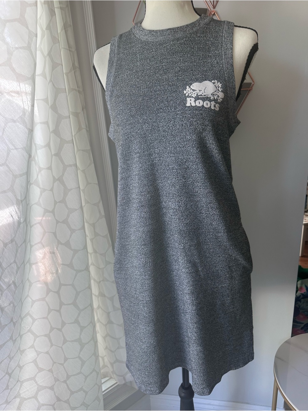 ROOTS Heather Charcoal Gray Sleeveless Sweatshirt Sweater Tank Dress Size XS